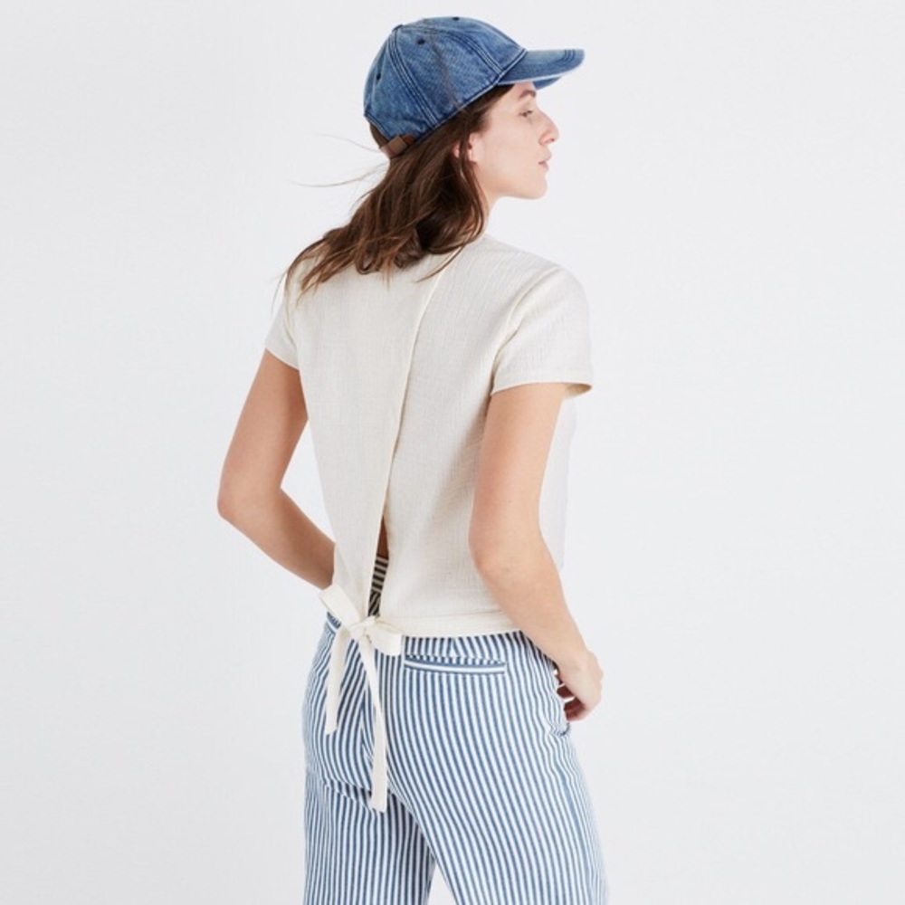 Verse Tie Back Top